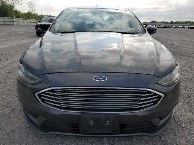 3FA6P0HD1JR156567 - 2018 FORD FUSION SE ნაცრისფერი ფოტო 5