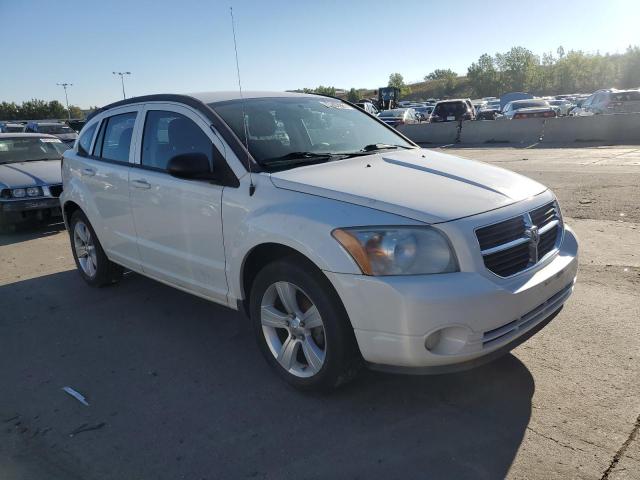 1B3CB3HA8AD565887 - 2010 DODGE CALIBER MAINSTREET WHITE photo 4