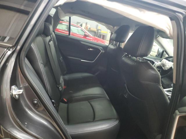 2T3W1RFV2PC251351 - 2023 TOYOTA RAV4 XLE 灰色 照片 11