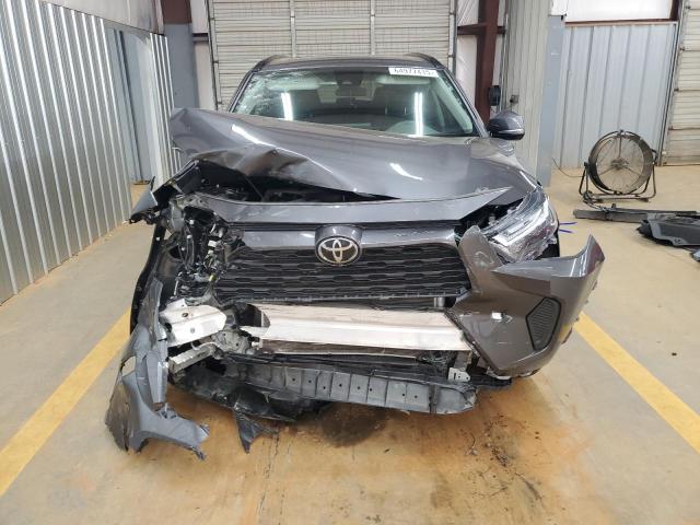 2T3W1RFV2PC251351 - 2023 TOYOTA RAV4 XLE 灰色 照片 5