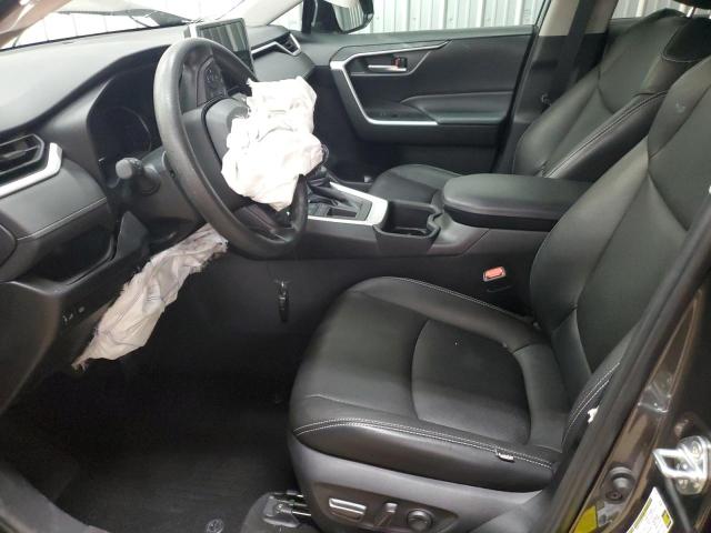 2T3W1RFV2PC251351 - 2023 TOYOTA RAV4 XLE 灰色 照片 7