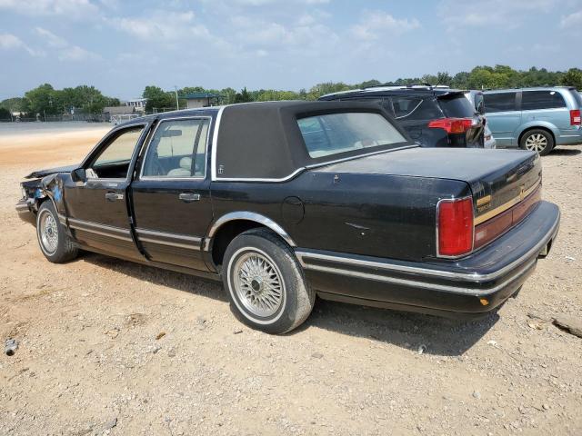 1LNLM81W0NY617776 - 1992 LINCOLN TOWN CAR EXECUTIVE BLACK photo 2