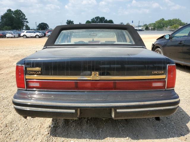 1LNLM81W0NY617776 - 1992 LINCOLN TOWN CAR EXECUTIVE BLACK photo 6