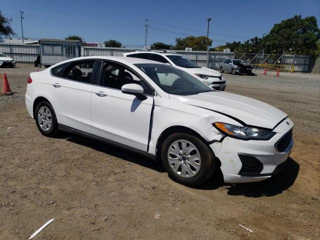 3FA6P0G79LR217419 - 2020 FORD FUSION S WHITE photo 4