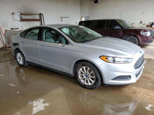 3FA6P0G76FR163906 - 2015 FORD FUSION S SILVER photo 4