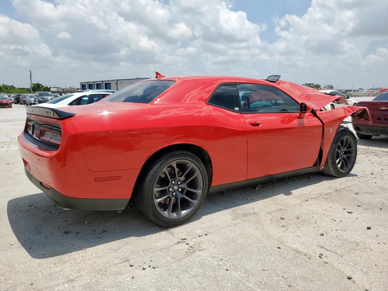 2C3CDZFJXPH563377 - 2023 DODGE CHALLENGER R/T SCAT PACK RED photo 3
