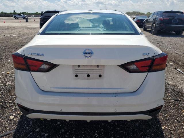 1N4BL4DV0MN389752 - 2021 NISSAN ALTIMA SV WHITE photo 6