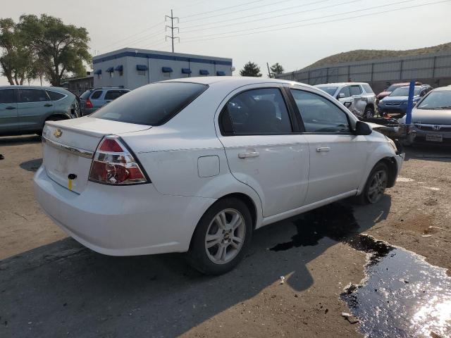 KL1TG5DEXAB097006 - 2010 CHEVROLET AVEO LT WHITE photo 3