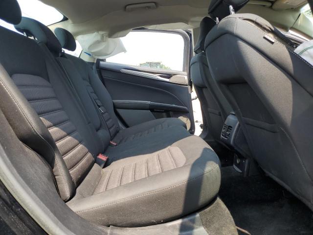 3FA6P0H73JR180069 - 2018 FORD FUSION SE BLACK photo 10