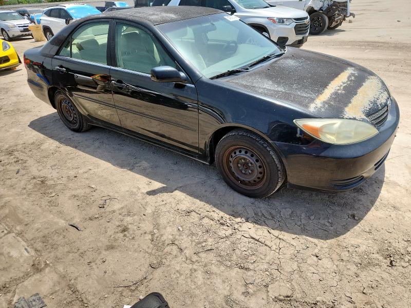 4T1BE32K52U116912 - 2002 TOYOTA CAMRY LE BLACK photo 4