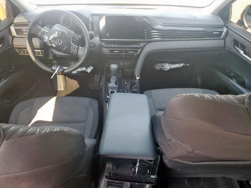 4T1DAACK1SU529384 - 2025 TOYOTA CAMRY XSE 银色 照片 8