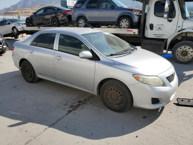 JTDBL40E69J039329 - 2009 TOYOTA COROLLA BASE Մոխրագույն լուսանկար 4