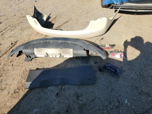 3LN6L2LU2FR614824 - 2015 LINCOLN MKZ HYBRID CREAM photo 12