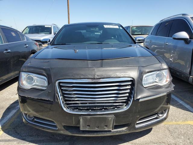 2C3CCAET6DH665357 - 2013 CHRYSLER 300C BLACK photo 5