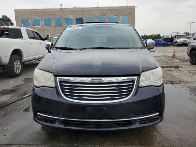2A4RR8DG0BR749662 - 2011 CHRYSLER TOWN & COU TOURING L BLUE photo 5