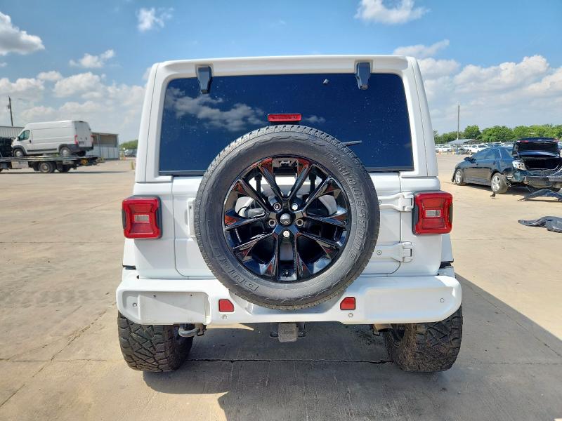 1C4HJXENXMW509657 - 2021 JEEP WRANGLER U SAHARA WHITE photo 6