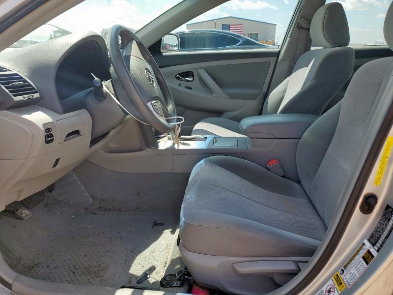 4T4BF3EK6BR155443 - 2011 TOYOTA CAMRY BASE SILVER photo 7