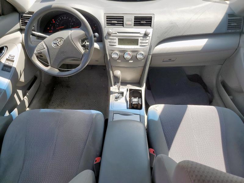 4T4BF3EK6BR155443 - 2011 TOYOTA CAMRY BASE SILVER photo 8