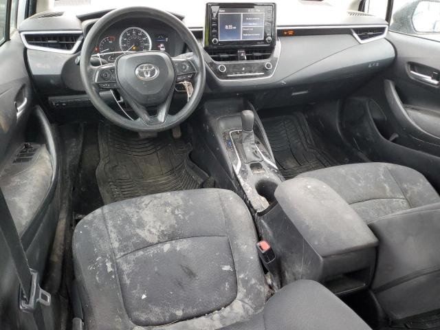 5YFEPMAE1MP208032 - 2021 TOYOTA COROLLA LE ვერცხლისფერი ფოტო 8