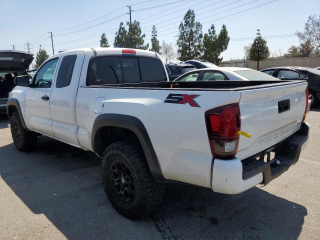 3TYRX5GNXNT066338 - 2022 TOYOTA TACOMA ACCESS CAB WHITE photo 2
