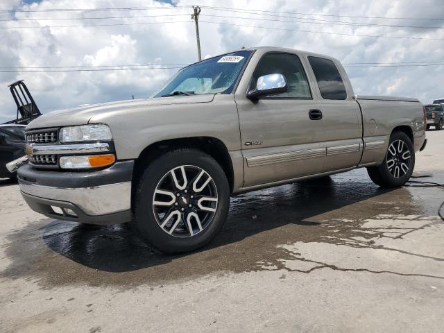 2002 CHEVROLET SILVERADO C1500, 