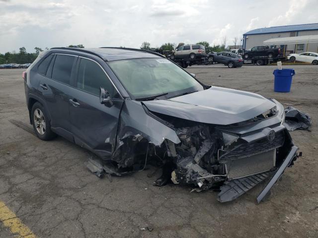 JTMP1RFV0KD502439 - 2019 TOYOTA RAV4 XLE Сірий фото 4