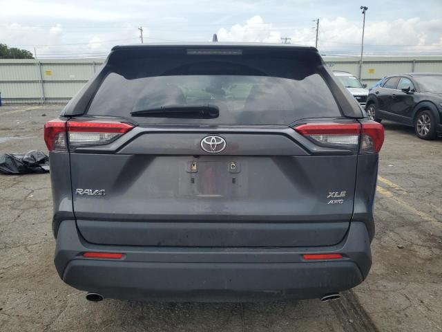 JTMP1RFV0KD502439 - 2019 TOYOTA RAV4 XLE Сірий фото 6