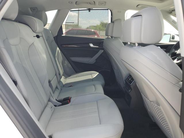 WA1CNAFY8J2224697 - 2018 AUDI Q5 PRESTIGE თეთრი ფოტო 11