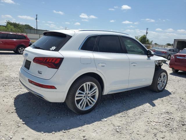 WA1CNAFY8J2224697 - 2018 AUDI Q5 PRESTIGE თეთრი ფოტო 3