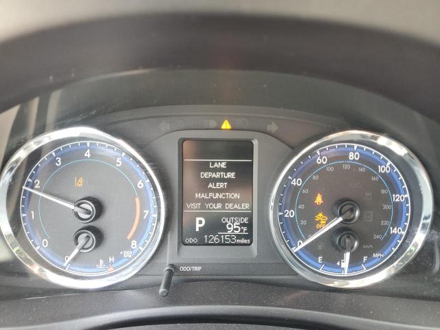 5YFBURHE7JP834033 - 2018 TOYOTA COROLLA L BLUE photo 9