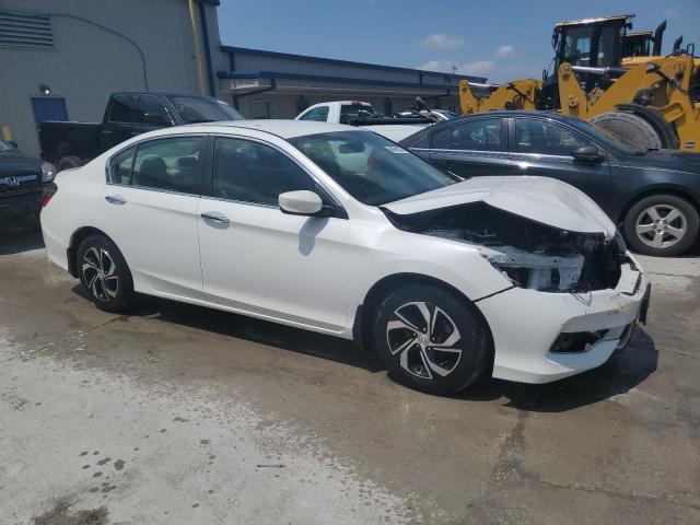 1HGCR2F33HA130281 - 2017 HONDA ACCORD LX WHITE photo 4