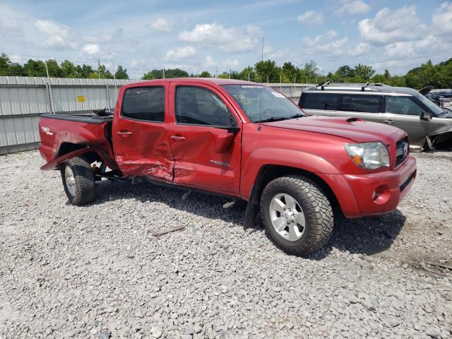 5TFJU4GN1BX010449 - 2011 TOYOTA TACOMA DOUBLE CAB PRERUNNER RED photo 4