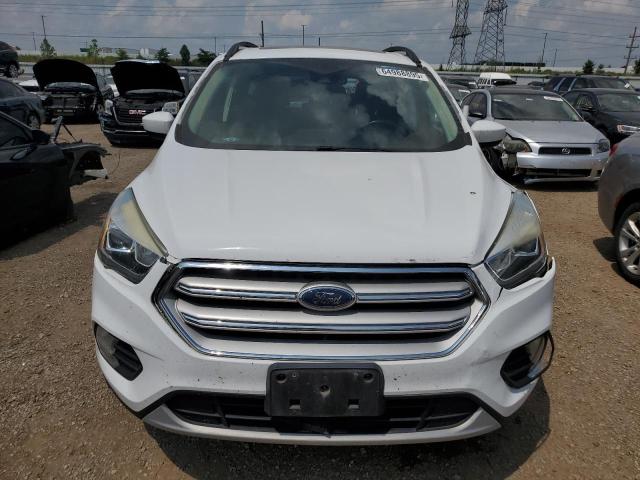 1FMCU9HD6JUA80388 - 2018 FORD ESCAPE SEL თეთრი ფოტო 5