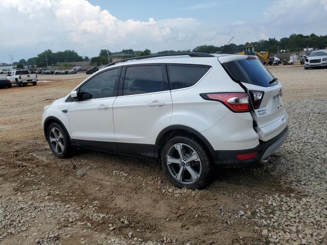 1FMCU0GD6HUD24497 - 2017 FORD ESCAPE SE WHITE photo 2