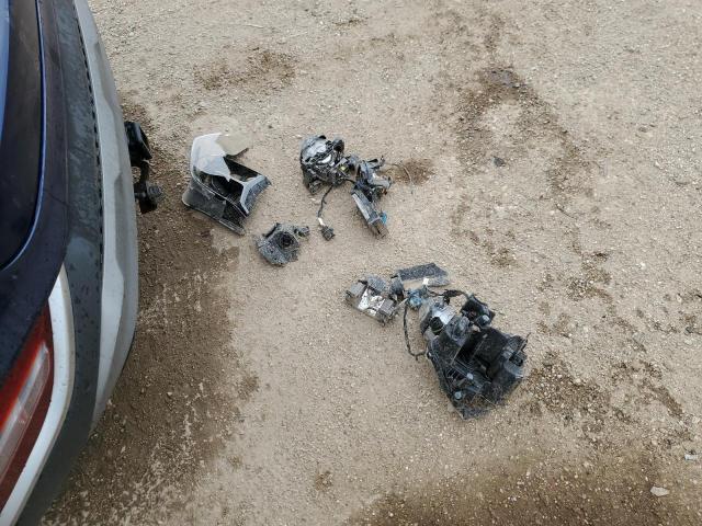 5NMS3CAD5LH274057 - 2020 HYUNDAI SANTA FE SEL BLUE photo 12