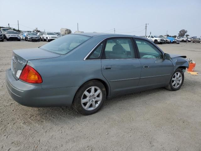 4T1BF28B7YU075254 - 2000 TOYOTA AVALON XL GRAY photo 3