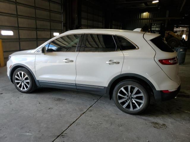 5LMCJ3D93KUL09096 - 2019 LINCOLN MKC RESERVE WHITE photo 2