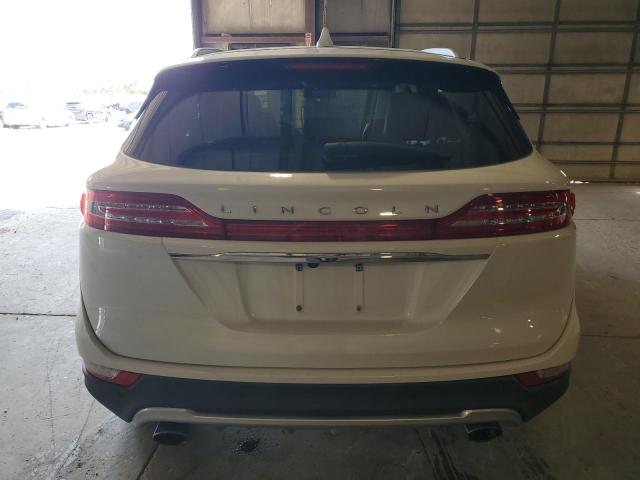 5LMCJ3D93KUL09096 - 2019 LINCOLN MKC RESERVE WHITE photo 6