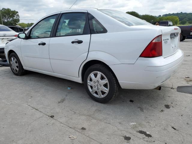 1FAFP34N35W232681 - 2005 FORD FOCUS ZX4 WHITE photo 2