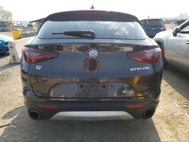 ZASFAKBNXJ7B87467 - 2018 ALFA ROMEO STELVIO TI BROWN photo 6