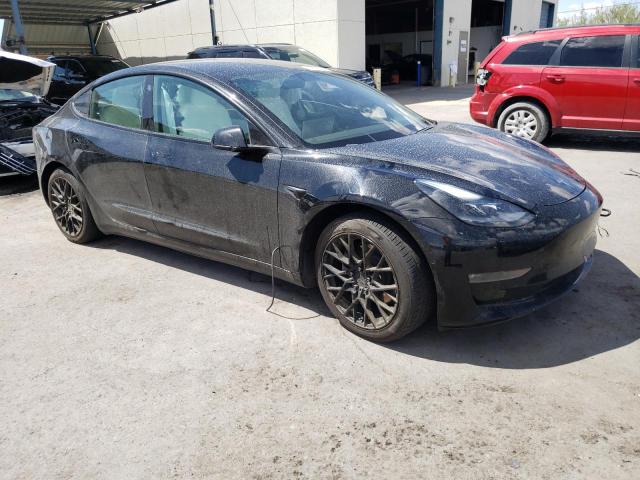 5YJ3E1EB3MF924941 - 2021 TESLA MODEL 3 BLACK photo 4