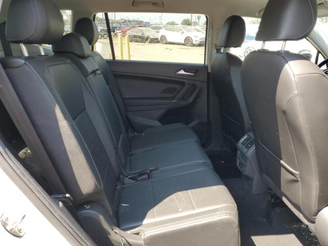 3VV3B7AXXJM098319 - 2018 VOLKSWAGEN TIGUAN SE Blanco foto 11