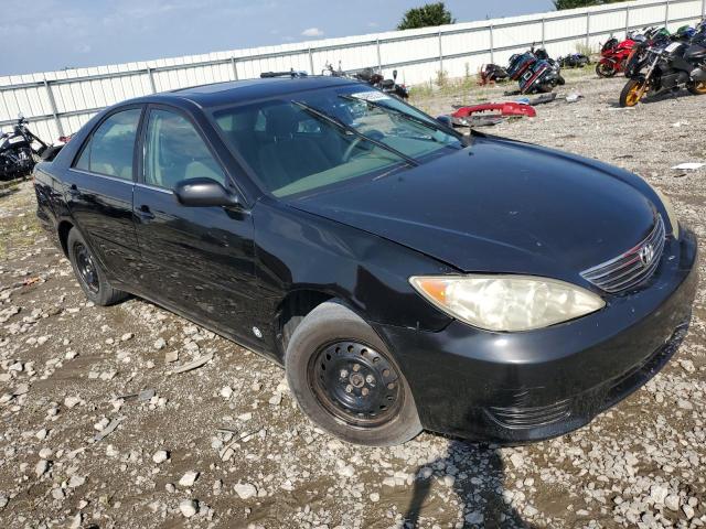 4T1BE32KX5U612681 - 2005 TOYOTA CAMRY LE BLACK photo 4