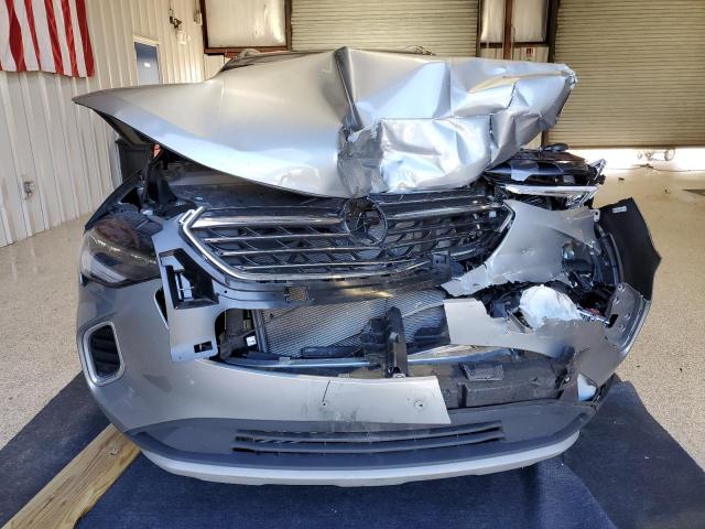 LRBFZNR47PD069661 - 2023 BUICK ENVISION ESSENCE فضي صورة 5