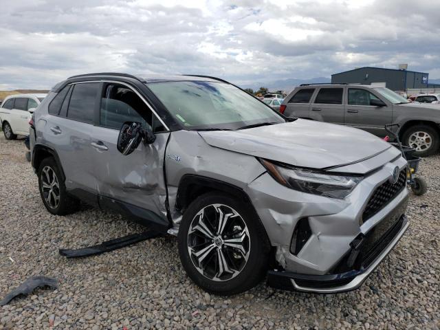 JTMEB3FV0PD125295 - 2023 TOYOTA RAV4 PRIME XSE SILVER photo 4