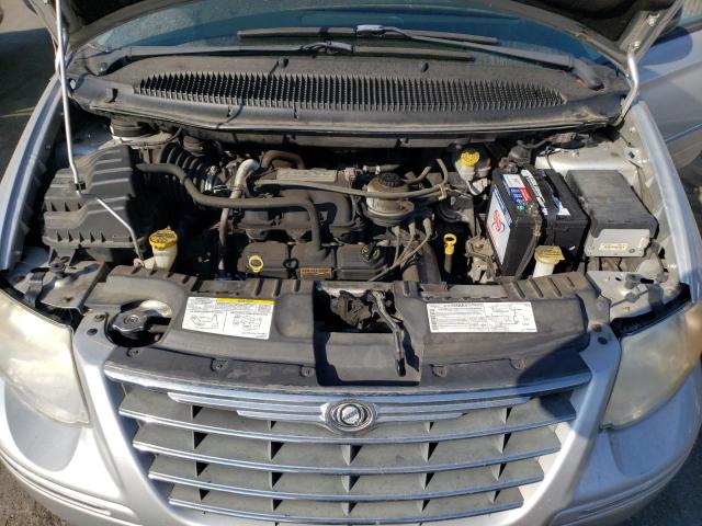 2C4GP54L75R587449 - 2005 CHRYSLER TOWN & COU TOURING 银色 照片 11