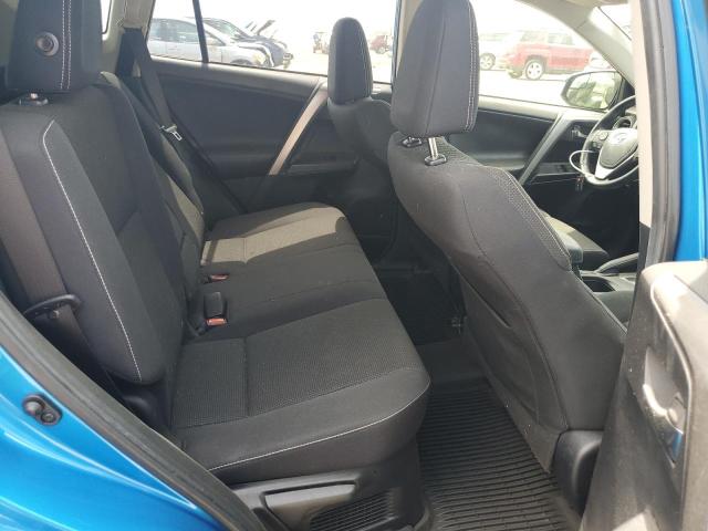 JTMRJREV8HD141531 - 2017 TOYOTA RAV4 HV LE BLUE photo 10