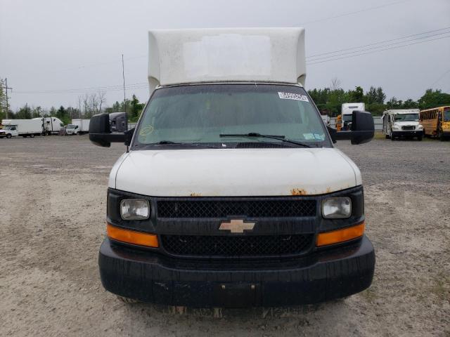 1GB0G2CA3D1149115 - 2013 CHEVROLET EXPRESS G3 WHITE photo 5