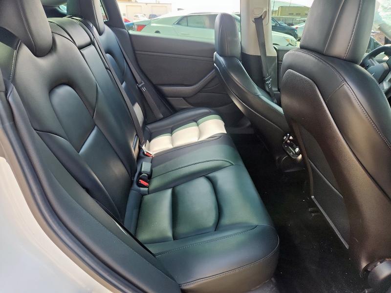 5YJ3E1EB2KF408339 - 2019 TESLA MODEL 3 WHITE photo 10