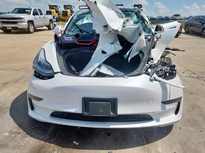 5YJ3E1EB2KF408339 - 2019 TESLA MODEL 3 WHITE photo 5